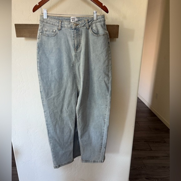 Princess Polly|light wash denim maxi skirt with front slit opening•••NWT,size 6 - Picture 6 of 16